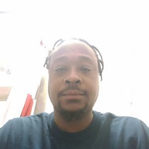 Meet your Posher, Emanuel